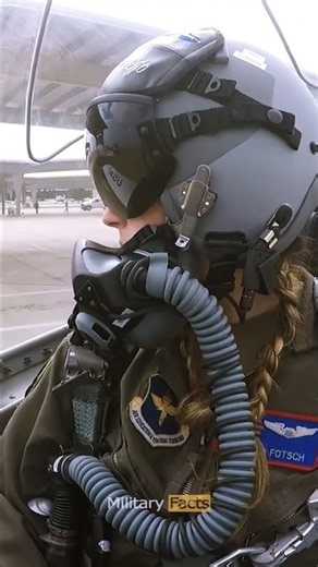 Inside the Cockpit: U.S. Air Force Instructor Pilot Takes the T-6 Texan II to the Skies! ✈️🔥