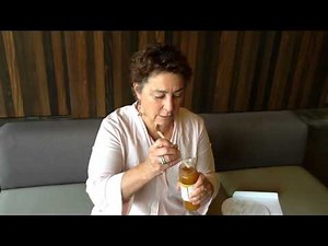 How to Taste Honey with Amina Harris