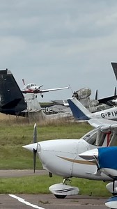 Touch and go Piper PA-28 at Elstree Aerodrome training #planespotting #planespotter #flying #aviation #avgeek #piperpa28 #touchandgo | The Flying Duck77