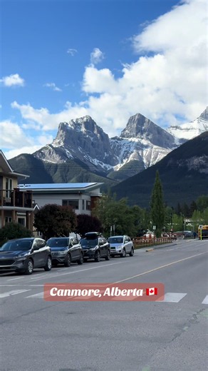 Canmore Alberta travel guide: Rocky Mountains highlights