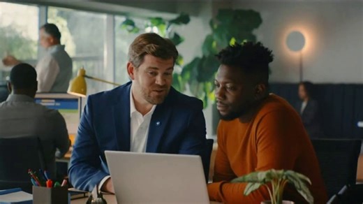 Zoom Video Communications TV Spot, 'Zoom AI Companion vs. Big Tech AI Companion'