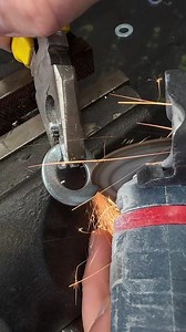 How to Fix a Leaky Pipe Connection | Survival Island