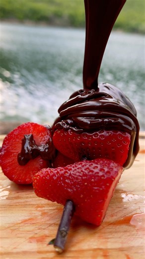 POV: You Dip Strawberries Into Melted Chocolate 🍓🍫