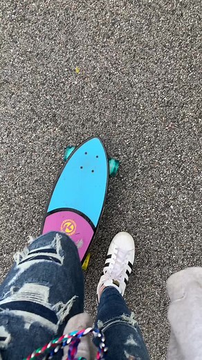 skater.girl.xx (@skater.girl.xxx)’s videos with original sound - skater.girl.xx
