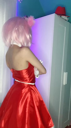Alybeary13 Instagram Showcase: Amy Rose Cosplay