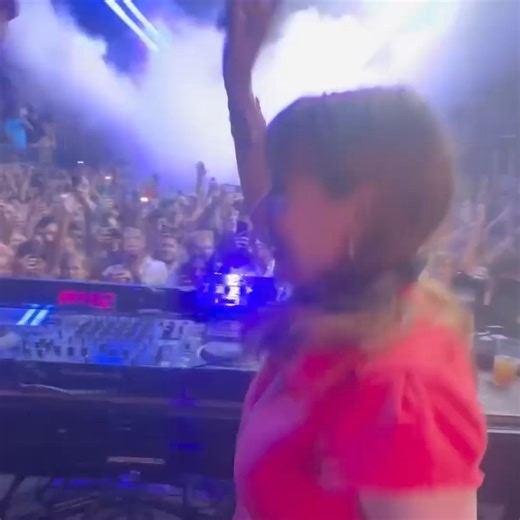 🎶 Angela Rayner has been filmed raving in a DJ booth in Ibiza – after Sir Keir Starmer warned of “painful” times ahead for Britons. Credit: Instagram/vanouten_denise Read more here ⬇️ https://www.telegraph.co.uk/news/2024/08/30/rayner-raving-ibiza-dj-booth-starmer-painful-times/ | The Telegraph
