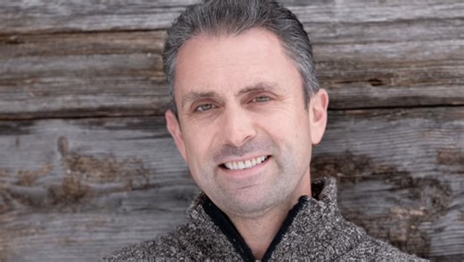 Fuji XF 56mm f/1.2 vs. Viltrox Pro AF 75mm f/1.2: Which Is Right for You? | Fstoppers