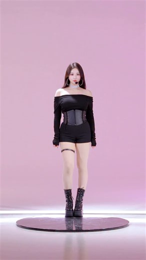 8.2K views · 662 reactions | 하늘토찌의 Step it Up✨ #카라 #STEP #kpop #kara #dance #dancechallenge #dancevideo | 조하늘 | Facebook