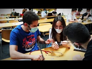 Students use reverse engineering to understand everyday devices