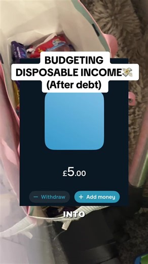 There’s not much wiggle room with fixed expenses (other than trying to swap providers to get them down) so the “disposable” income is where the habits really count & this is how I would work out how much extra I could over pay on debt #budgeting #howibudget #budgetingdisposableincome #moneyhabits #mumsoftiktok @monzo