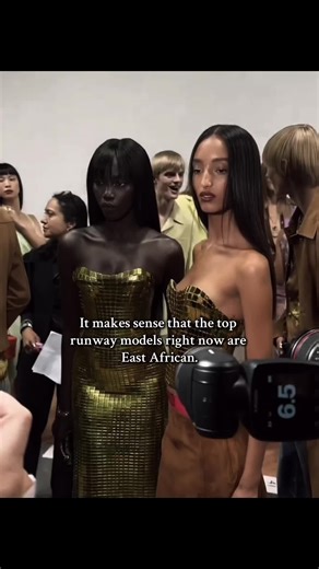 East Africans carrying 😍 #eastafrica #anokyai #monicabellucci #runwaymodels