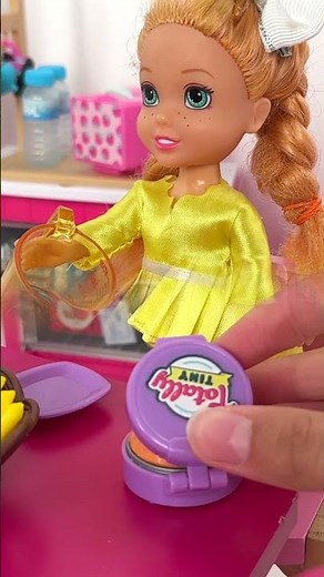 Annie's Ultimate Morning Routine😎 #dolls #youtubecreatorcommunity #morningroutine