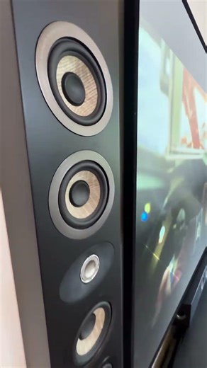Sharp visuals, full surround, and Atmos overhead.