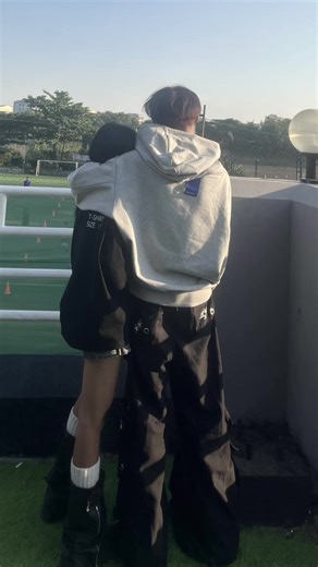 #Sir nt: Overcoming the Views Problem