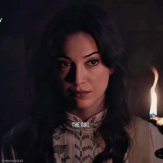 Can’t wait for her to see him in his commander uniform #kuruluşorhan #Flavius #sukruozyildiz #fatvius #kuruluşosman