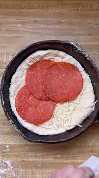 Skinny Pizza Dough Deep Dish Pizza ‪@mybizzykitchen‬