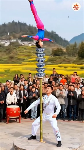 Watch This Duo Perform a Acrobatics Act!#shorts