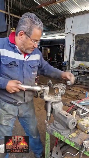 Front axle bushing reaming process #tainco #automobile #truckrepair