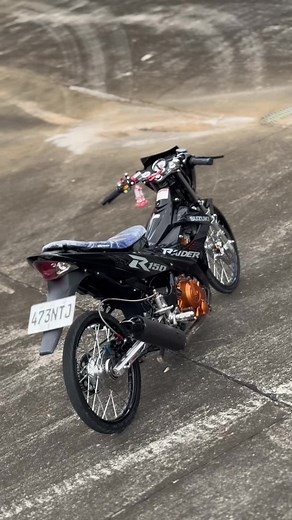 Raider 150 Carb Street Bike Concept Montage