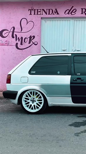 Videos de Alejandro Carrillo (@alex___delarge) con “suara asli - IchyMo💋 - 🐬 DOLPHIN 🐬”