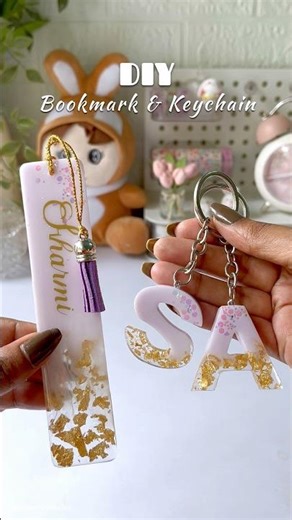 Diy bookmark & keychain #shorts #resinart #bookmark #diykeychain #craftideas #handmade