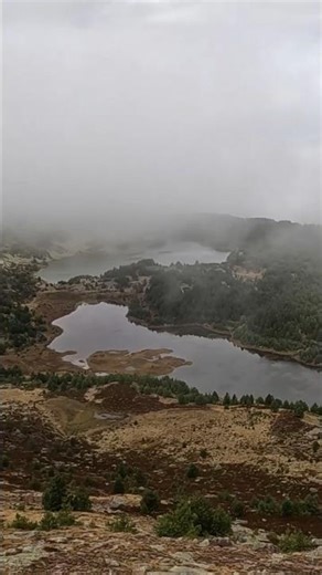 Nubes tocado las Lagunas de Neila #otoño, #maravillasdelanaturaleza