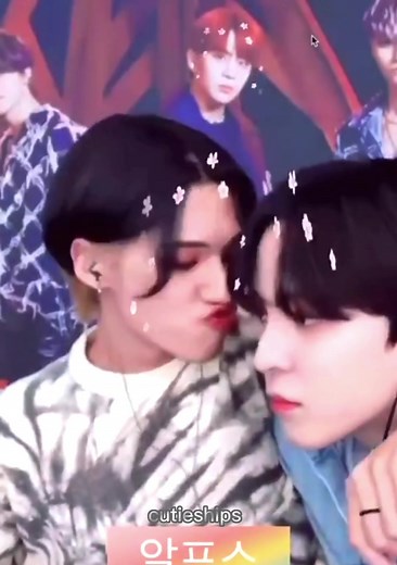 Unexpected Neck Grab by Yunho on Wooyoung | ATEEZ Ship Moments