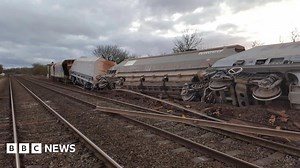 Somerset freight derailment causing 'severe disruption'