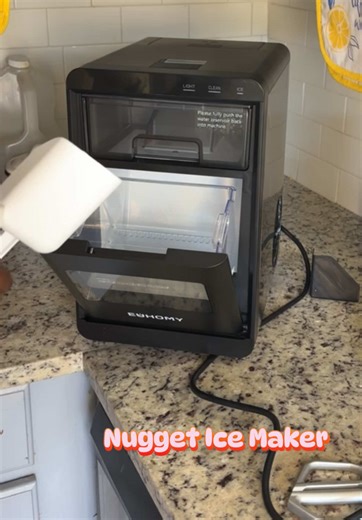 Nugget Ice Maker: Beat the Heat This Summer!