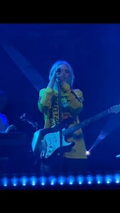 44K views · 1.4K reactions | Over each other ❤ ◽◽◽◽ #EmilyArmstrong #LinkinPark #DeadSara #FromZero #MikeShinoda | Emily Armstrong Germany | Facebook