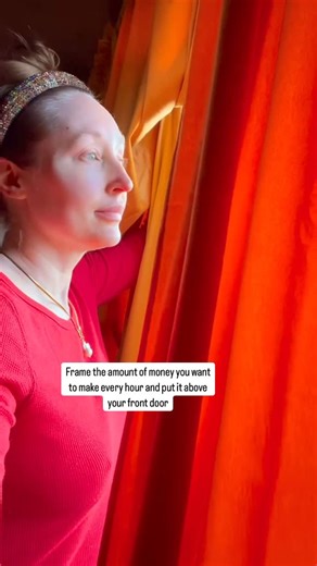 Rose Kelly on Instagram: "Letting your inner queen manifest money is the whole vibe this winter. Abundance comes in so many forms and financial freedom is one of the most fun to play with while you’re manifesting the life your soul is dreaming about for you."