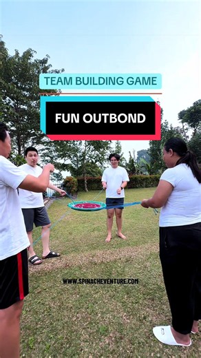 Permainan Labirint Hole: Game Team Building Outbound Seru