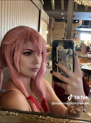 Yuno Gasai: Exploring Future Diary's Impact