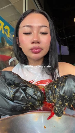 How to Enjoy Crawfish Boil and Reduce Screen Time