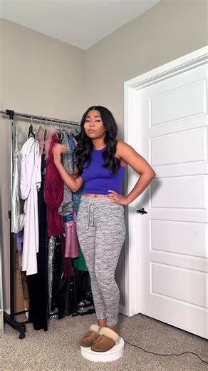 How to dress like a cool girl with things already in your closet 🖤 #outfit #outfitideas #fashion #fashiontiktok #outfitinspo #styleinspo #y2k #y2kfashion #2000sfashion #ootdcheck #outfitsforyou