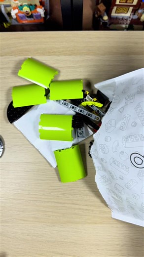 Creating Epic LEGO Builds with Cool Spray Paint Can