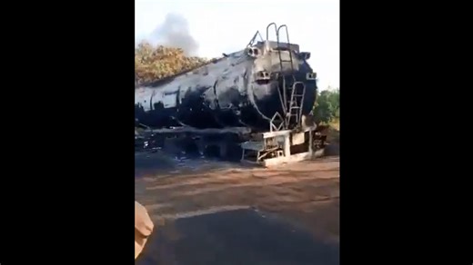 Terrorists Torch Tanker Trucks on Christmas