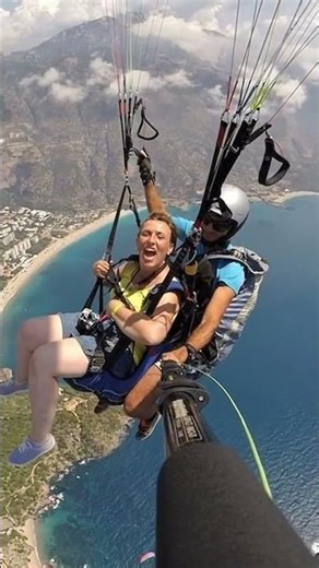 Si quieres disfrutar la vida, tienes que volar en paracaídas. Es increíble #adrenalina #VolarAlto