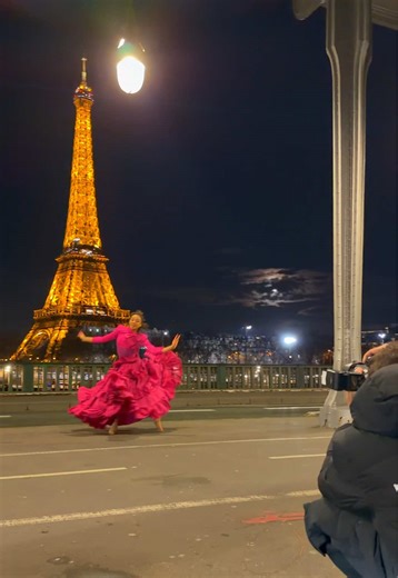 Behind the Scenes of a Paris Ballerina Shoot