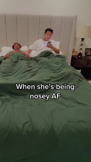 The Sing Family: When She's Being Nosey AF