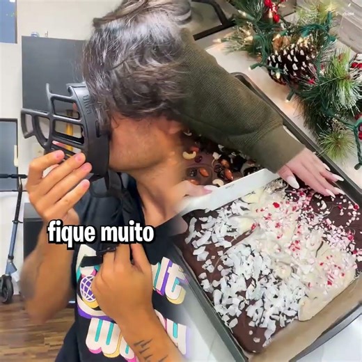 Coloquei meu GATINHO FILHOTE de frente para DOIS CACHORROS PERIGOSOS! #shorts