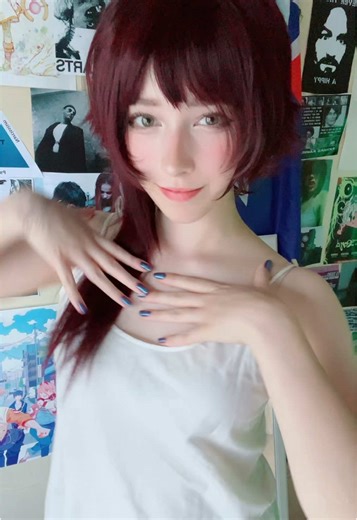 Lain Cosplay: Embrace the World of Serial Experiments Lain