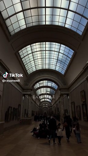 Exploring the Aesthetic Wonders of the Louvre Museum