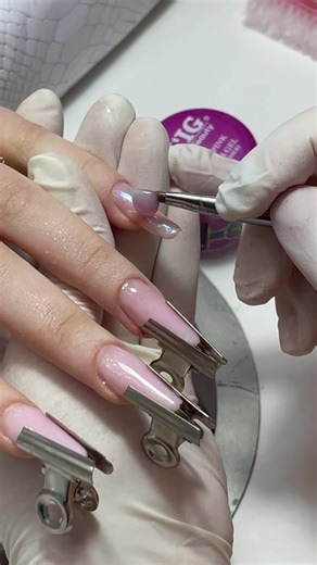 Unghii Slim Migdala by Inga Moga - Nail Art Tutorial