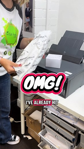 Changing a maintenance box on my Epsons is so cheap and easy. Straight back to printing 🖨️ #essaraitch #epson #ecotanks #printers #toptips