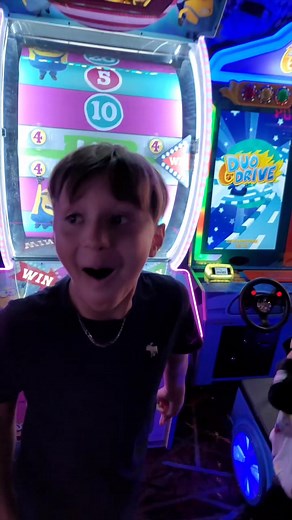 Exposing ourselves in #Arcade #hack