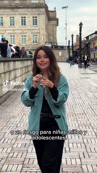 Internet es parte de la vida de niños, niñas y adolescentes. El reto es garantizar que también sea un entorno seguro. Con el Decreto de #EntornosDigitalesSeguros, Colombia avanza en medidas para proteger sus derechos, prevenir riesgos y promover un uso responsable de la tecnología.