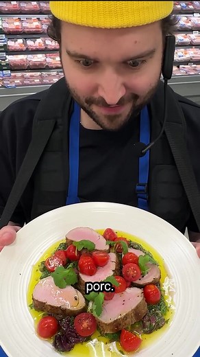 Filet de porc au chimichurri d’olives Kalamata et salade de tomates