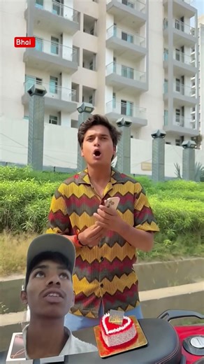 bhai ka Naya iphone 16 iphone #bhajan 😉😊😊aj to you #love #shorts #funny #ytshorts #shortsfeed #fa