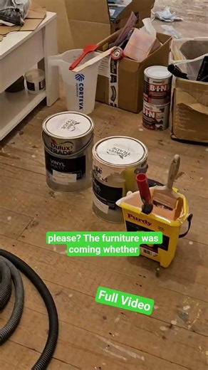 We had 48 hours to turn a mess into a painted Living room! #homecreations #decorating #diy